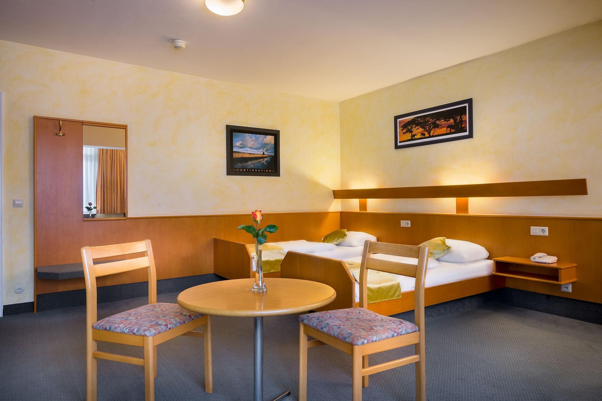 Scope Hotel Greif Karlsruhe Luaran gambar