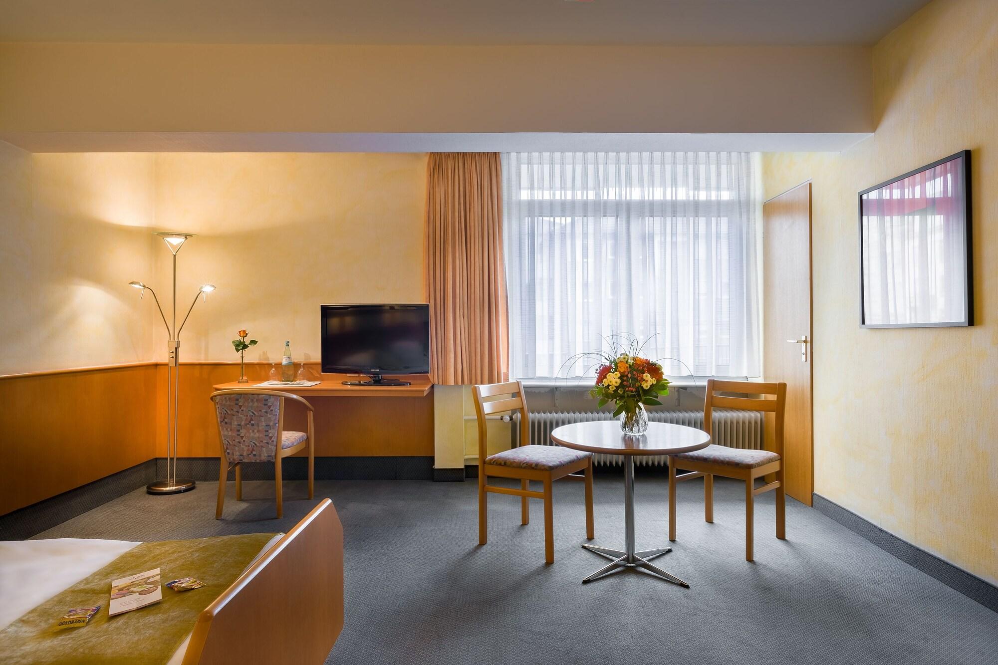 Scope Hotel Greif Karlsruhe Luaran gambar